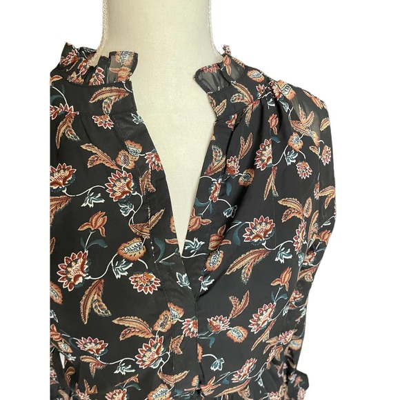 NWT Lucca Womens Long Sleeve Flare Shift Dress Floral Print Size XS-L Black - Picture 4 of 11